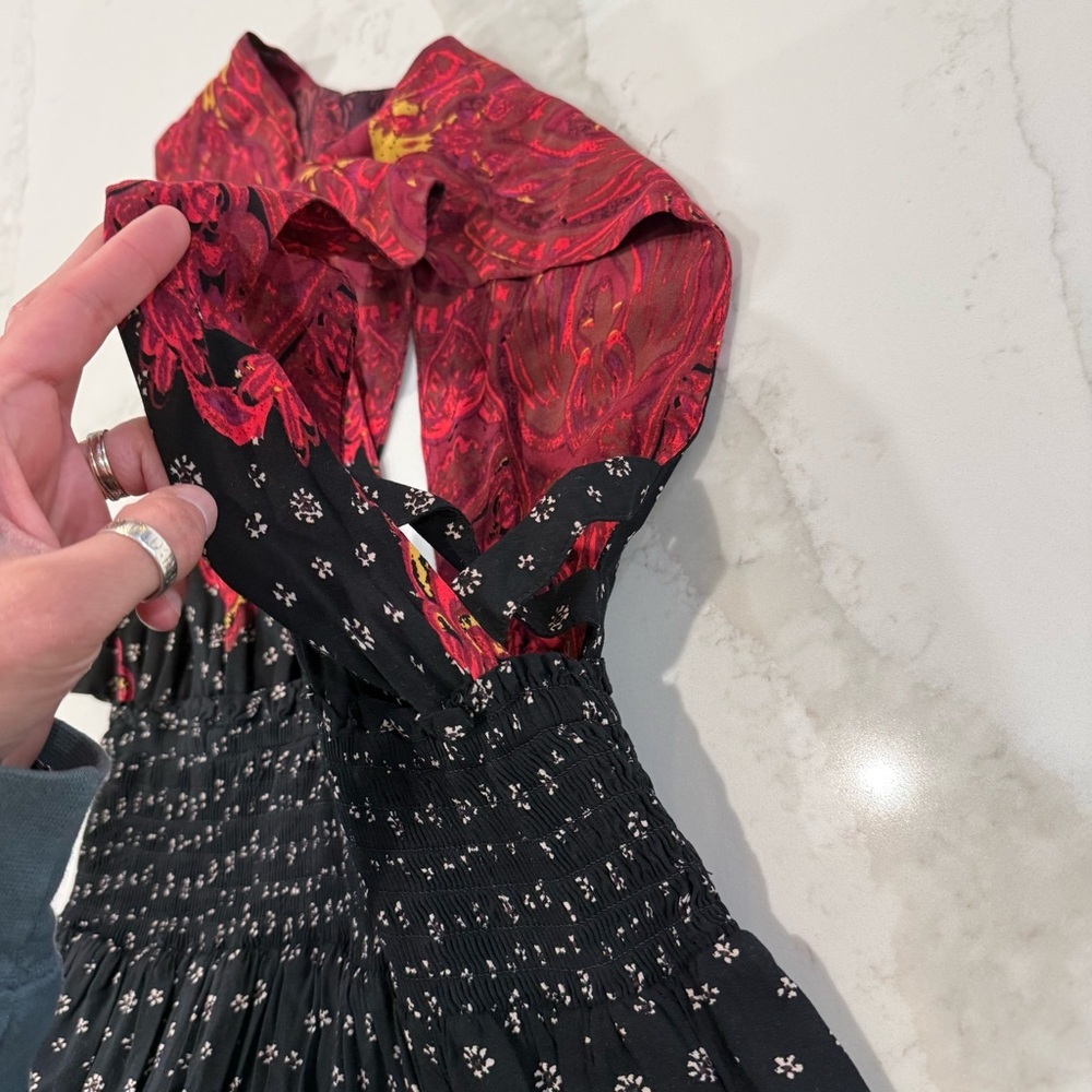 Free People Walking Through My Dreams Mini Dress Women’s Medium Black/Red Floral - Picture 9 of 12
